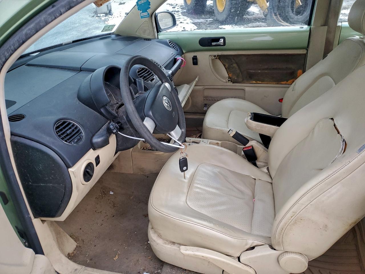 2006 VOLKSWAGEN Beetle