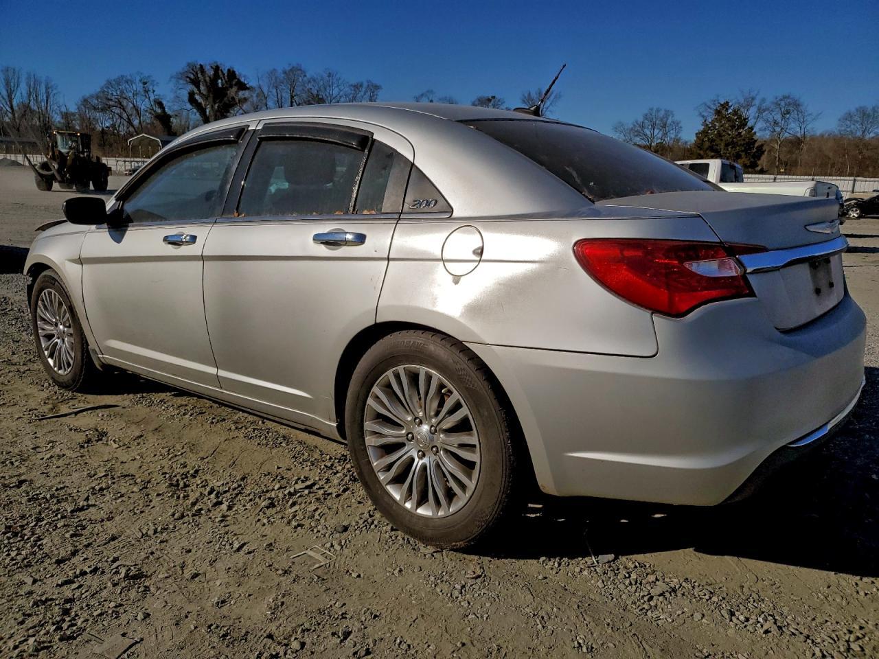 2012 CHRYSLER 200