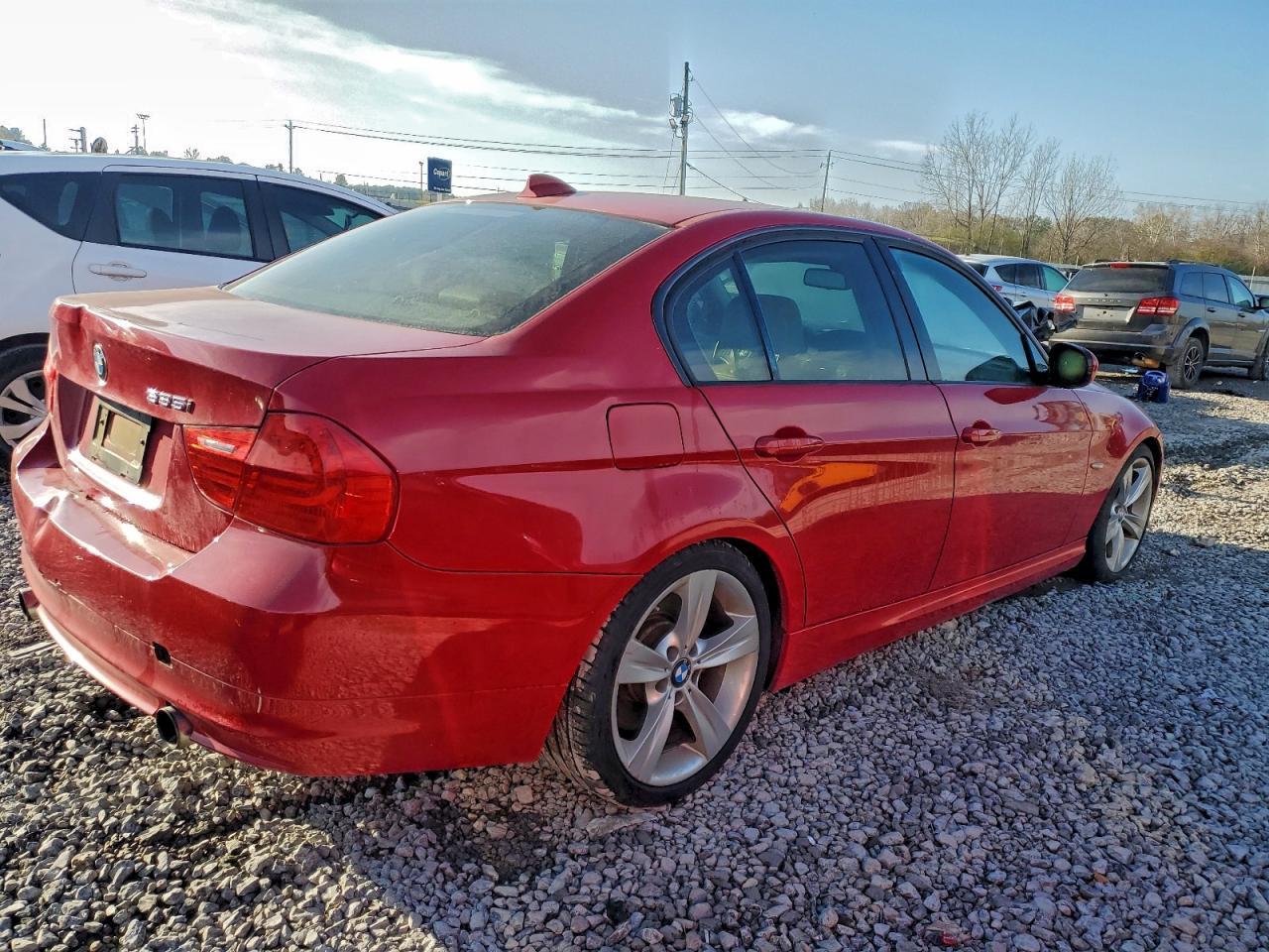 2011 BMW 3 SERIES