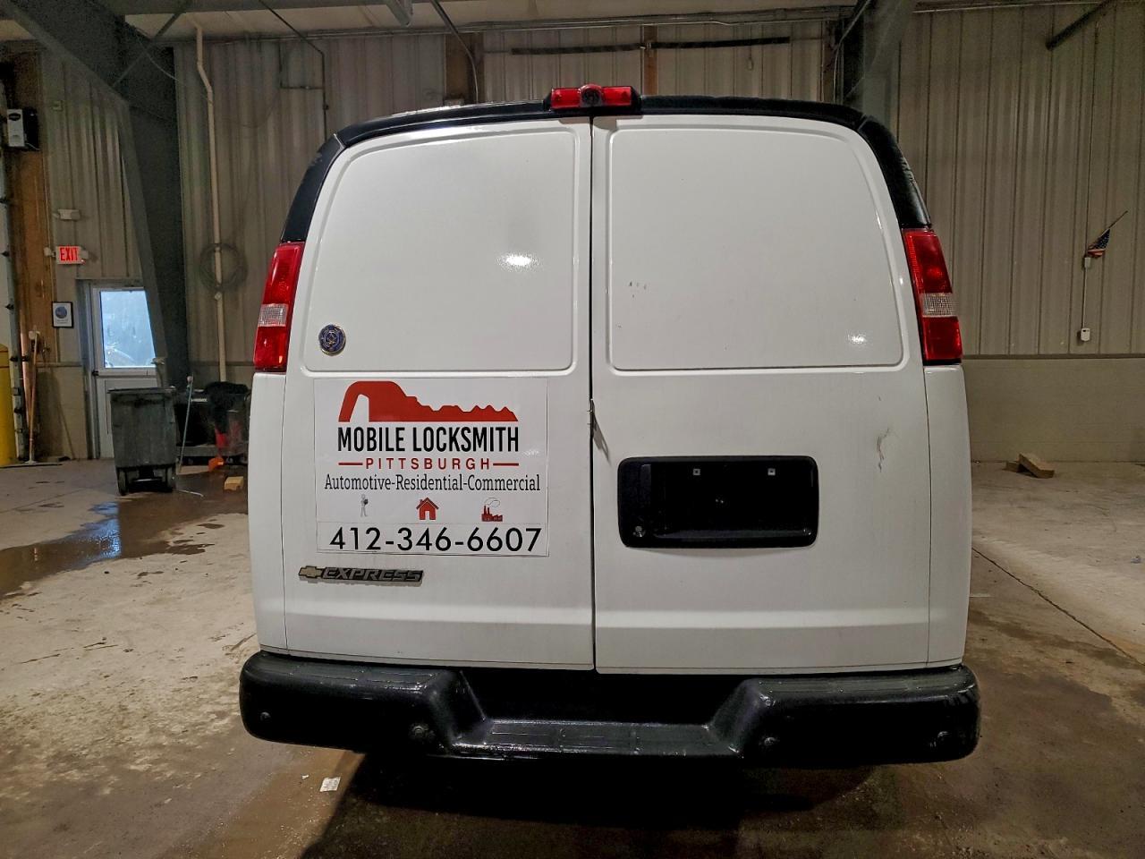 2017 CHEVROLET EXPRESS 2500
