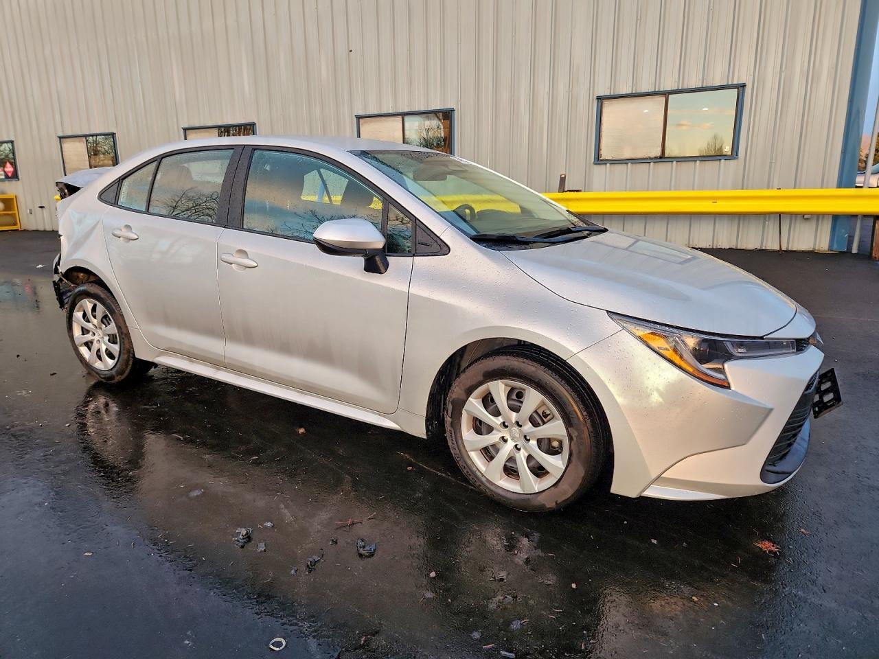 2025 TOYOTA COROLLA