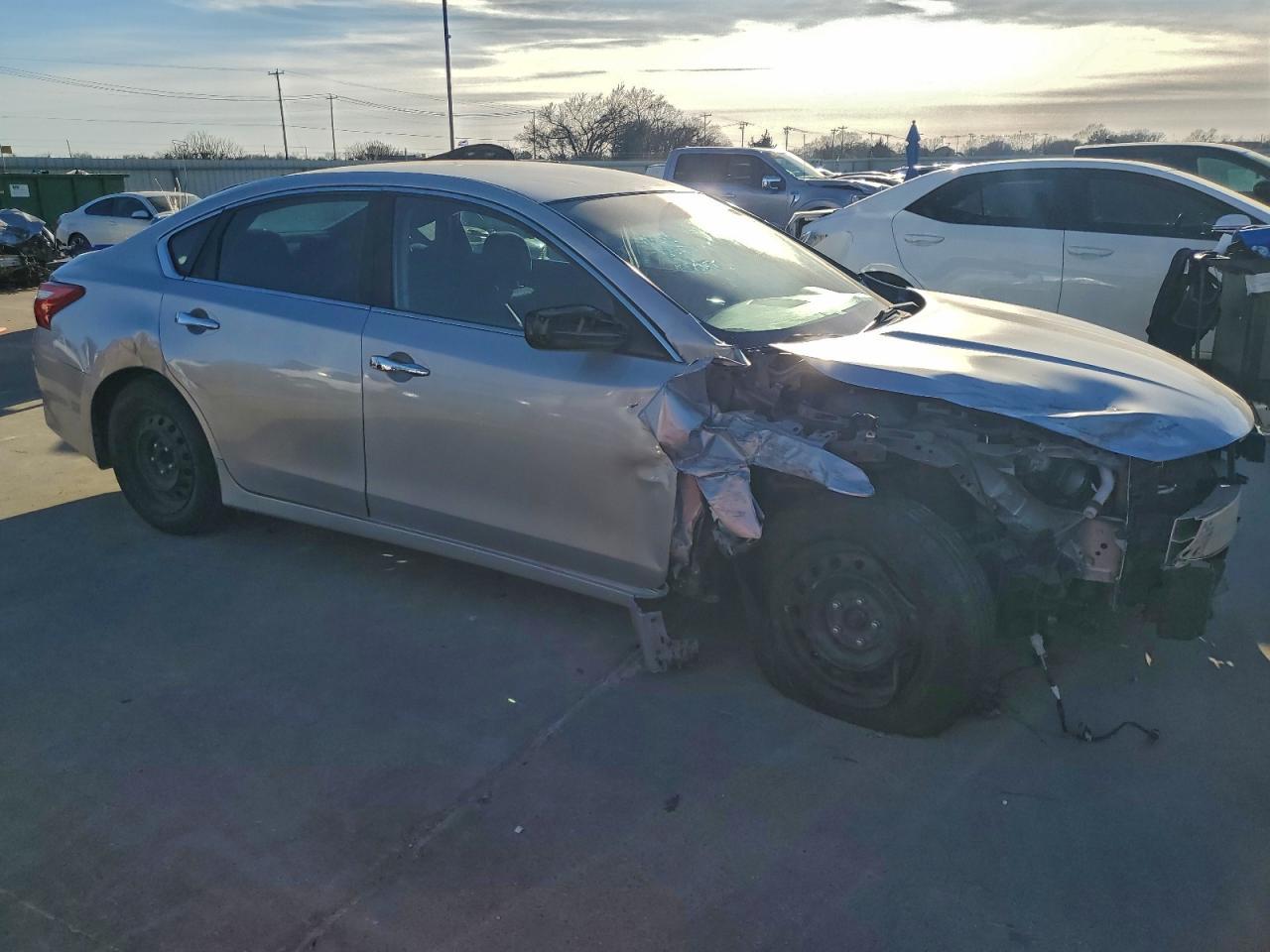 2016 NISSAN ALTIMA