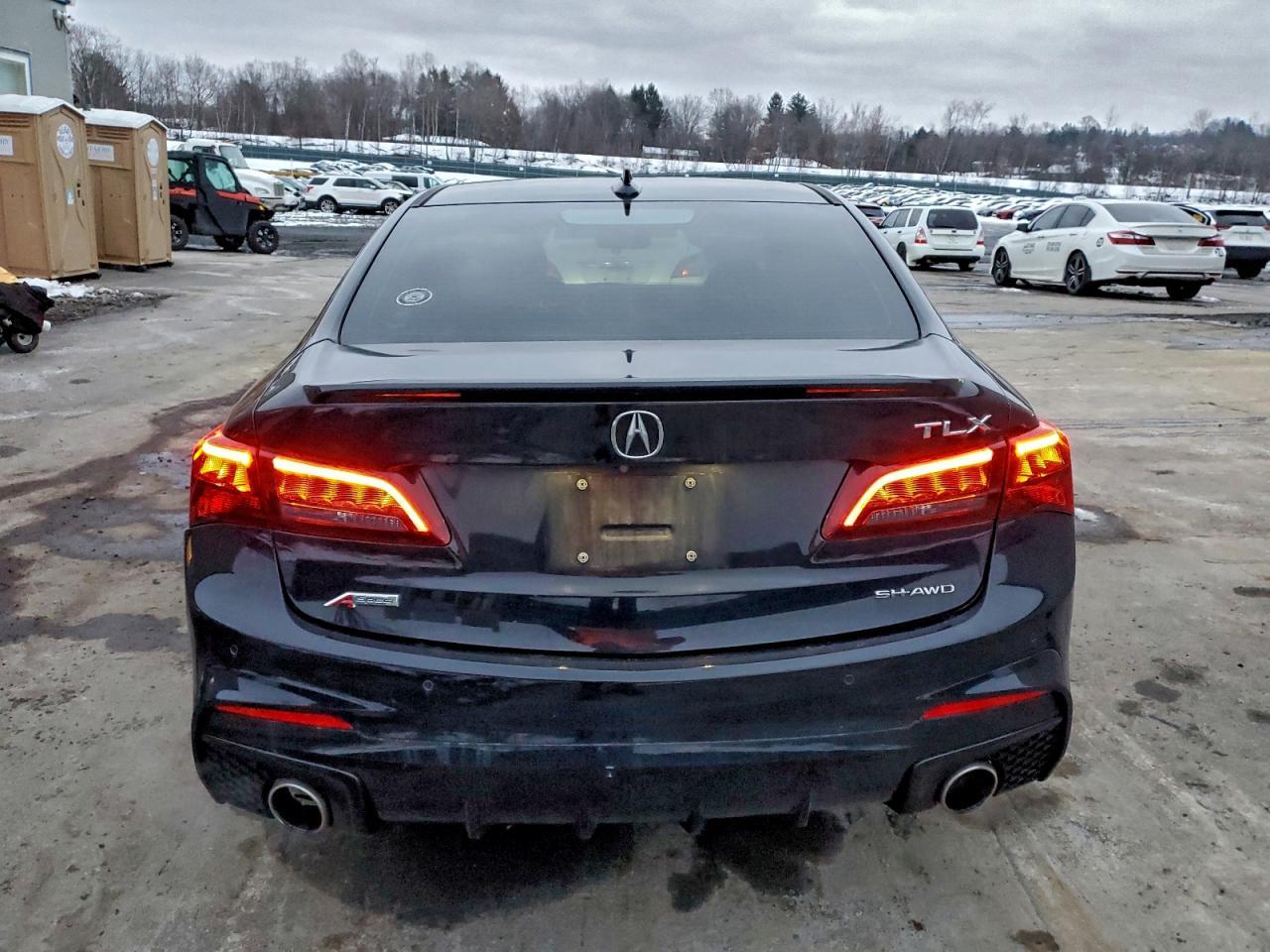 2018 ACURA TLX