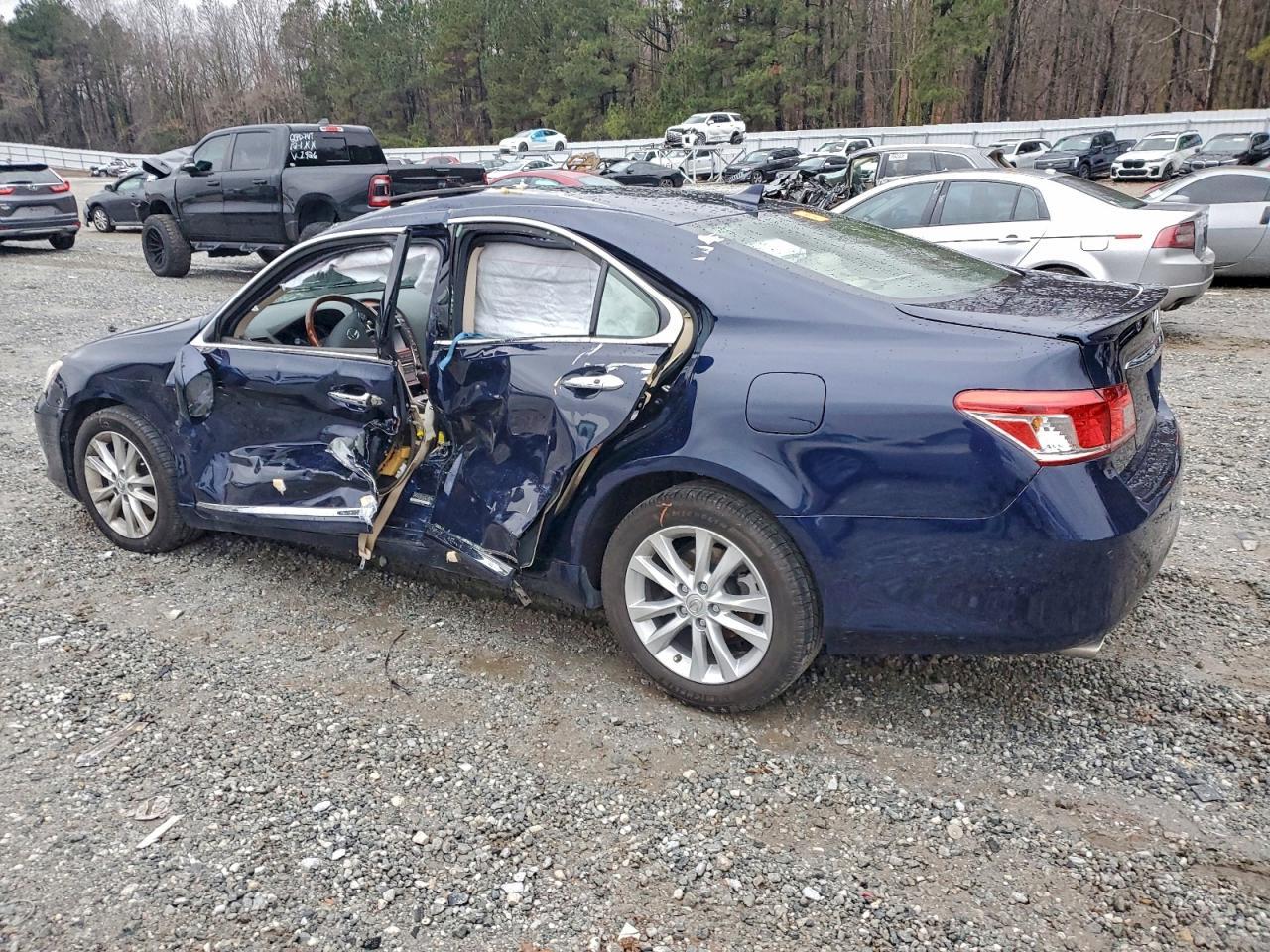 2011 LEXUS ES 350
