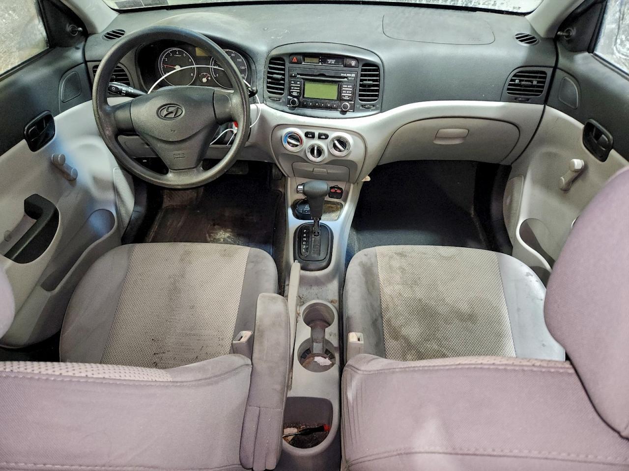 2011 HYUNDAI ACCENT