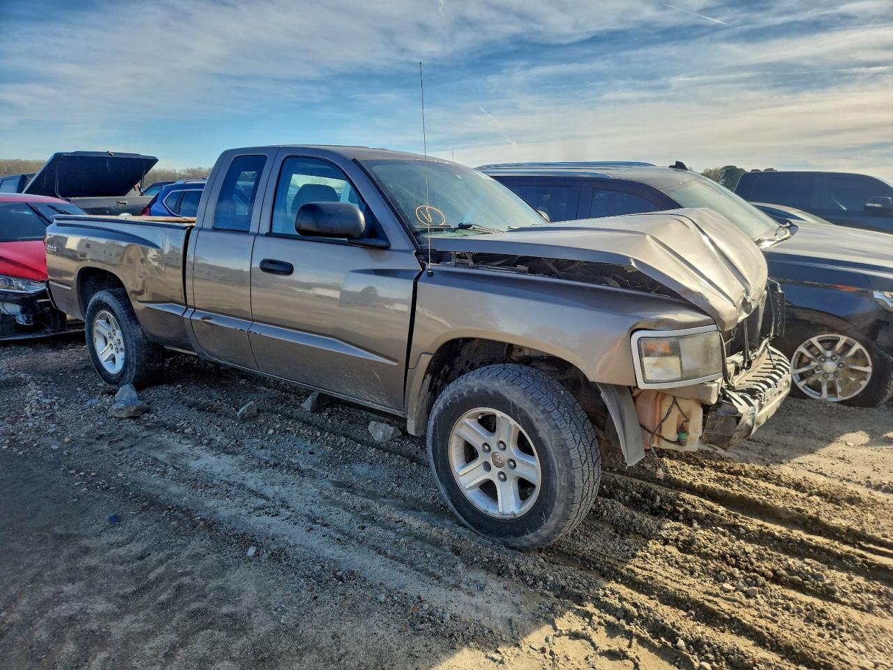 2010 DODGE Dakota