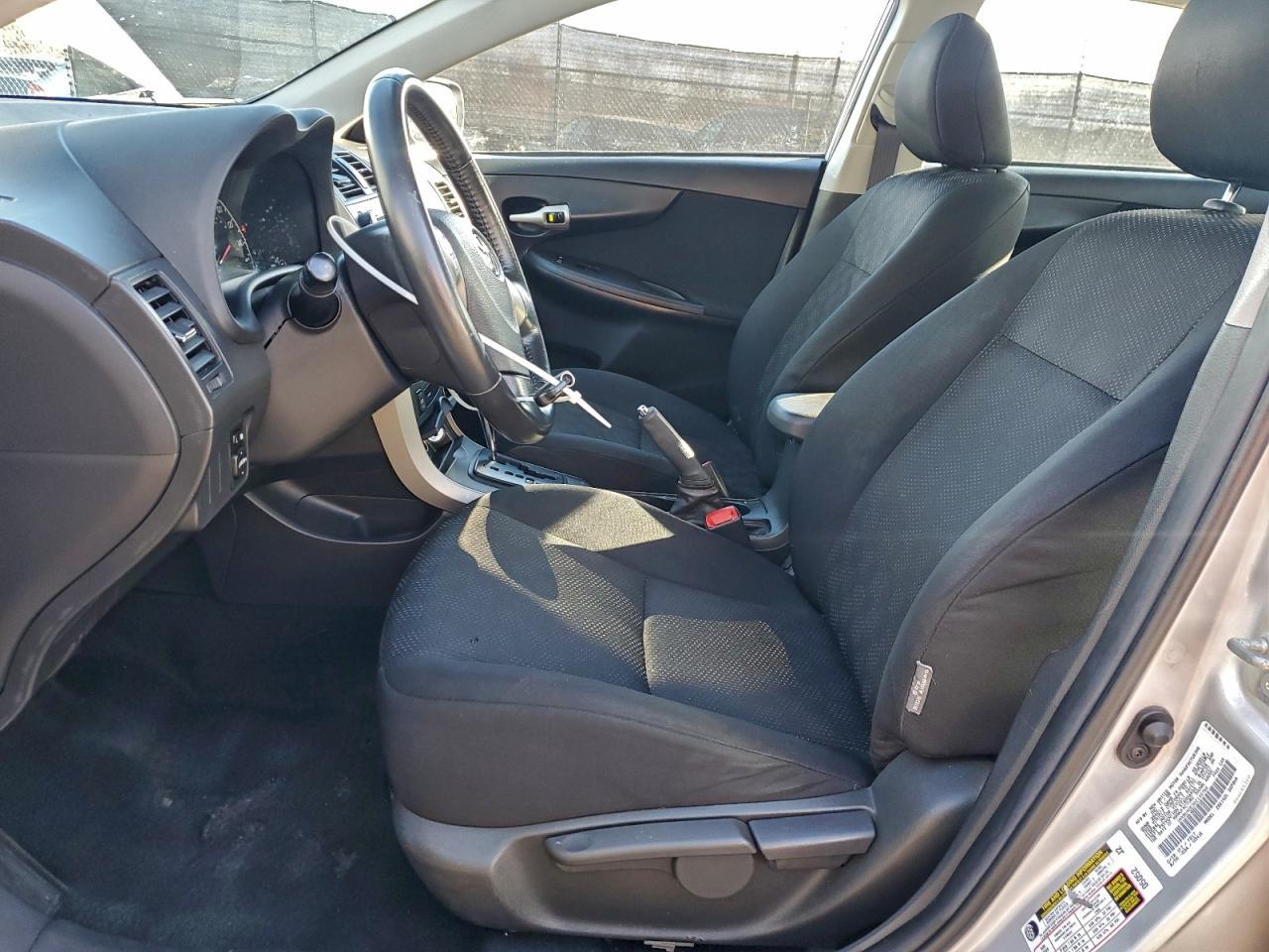 2009 TOYOTA COROLLA