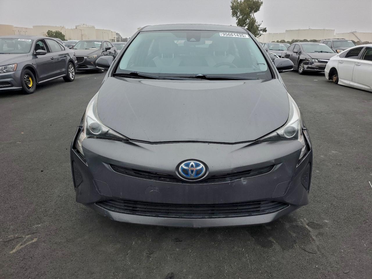 2017 TOYOTA PRIUS