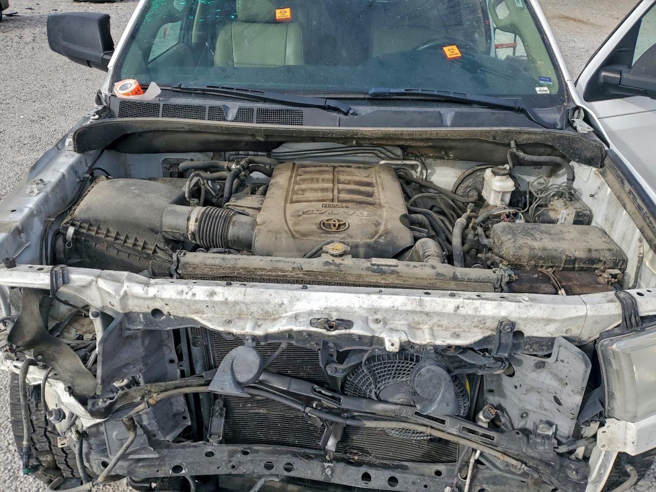 2014 TOYOTA Sequoia