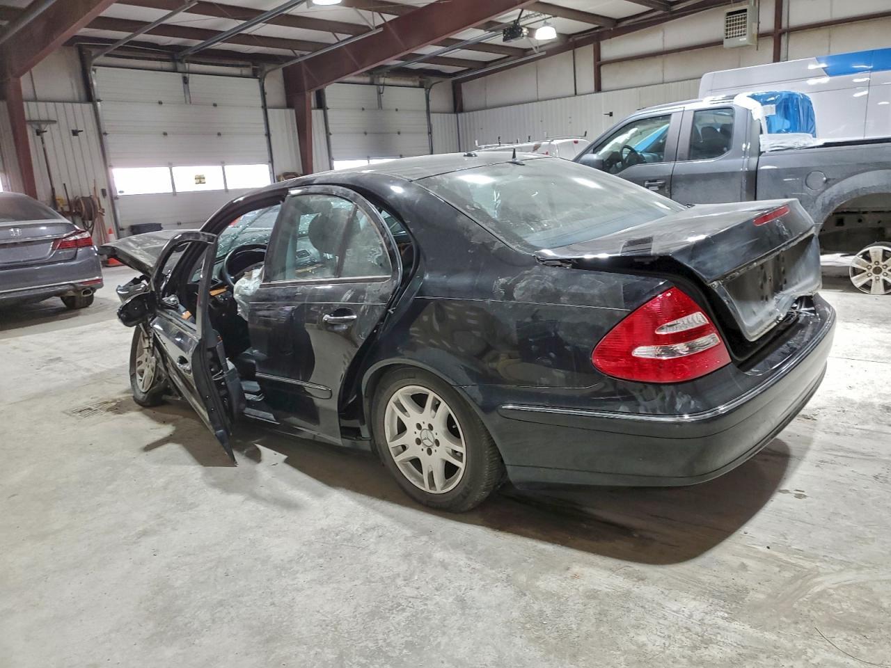2006 MERCEDES-BENZ E-Class