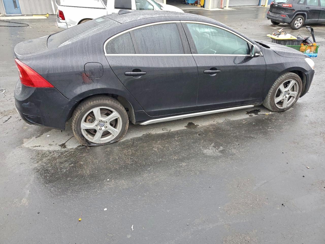 2012 VOLVO S60