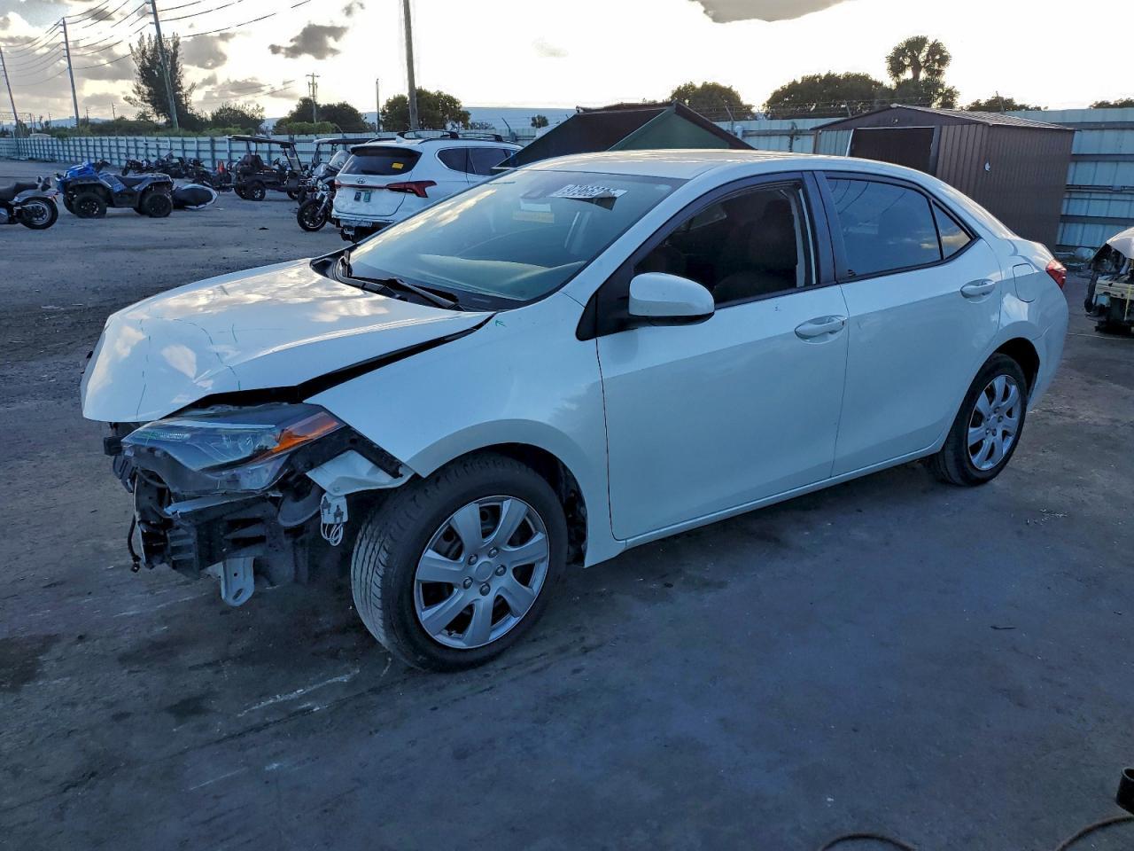 2019 TOYOTA COROLLA