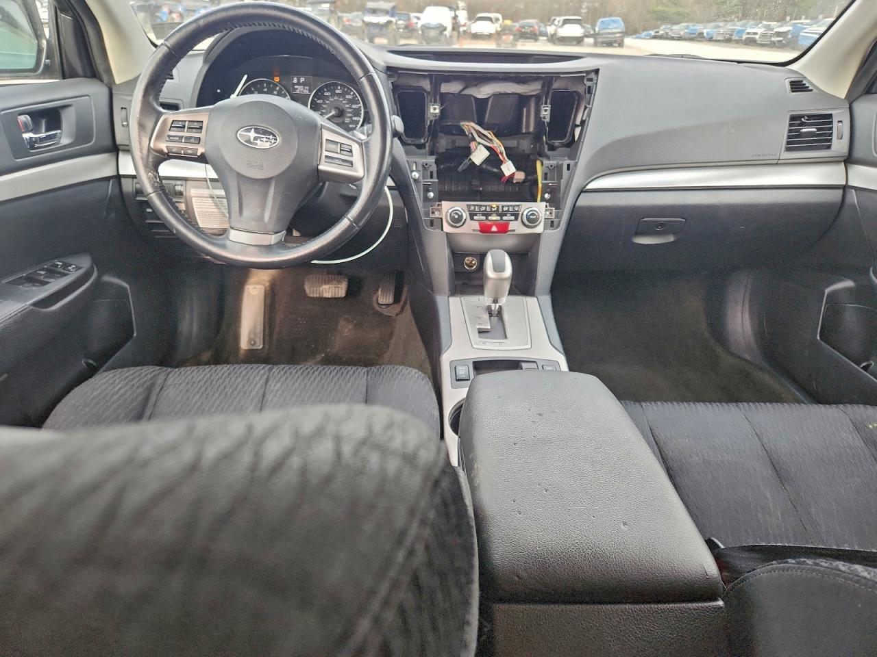 2012 SUBARU Outback