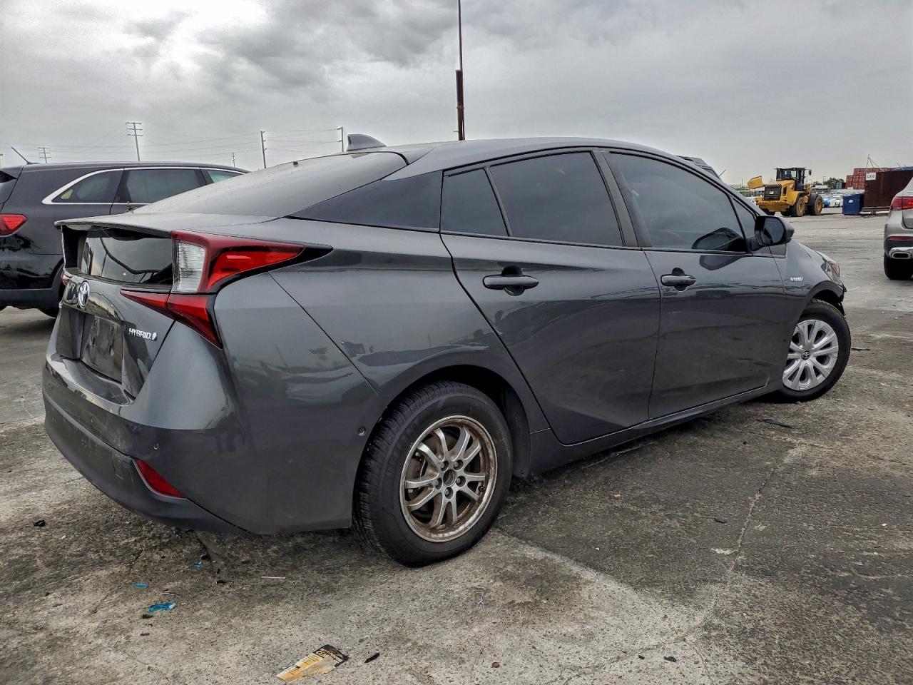 2021 TOYOTA PRIUS