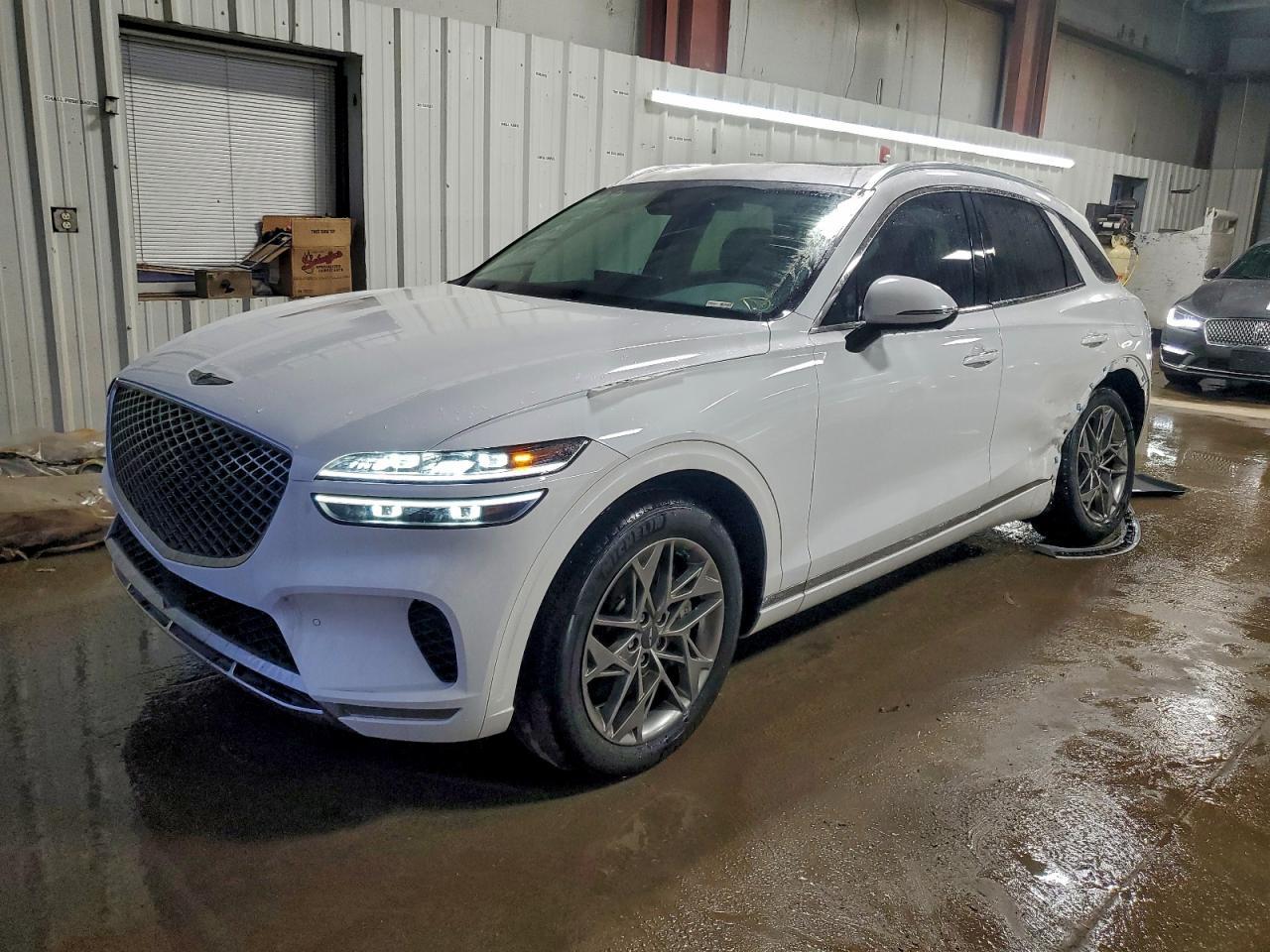 2025 GENESIS GV70