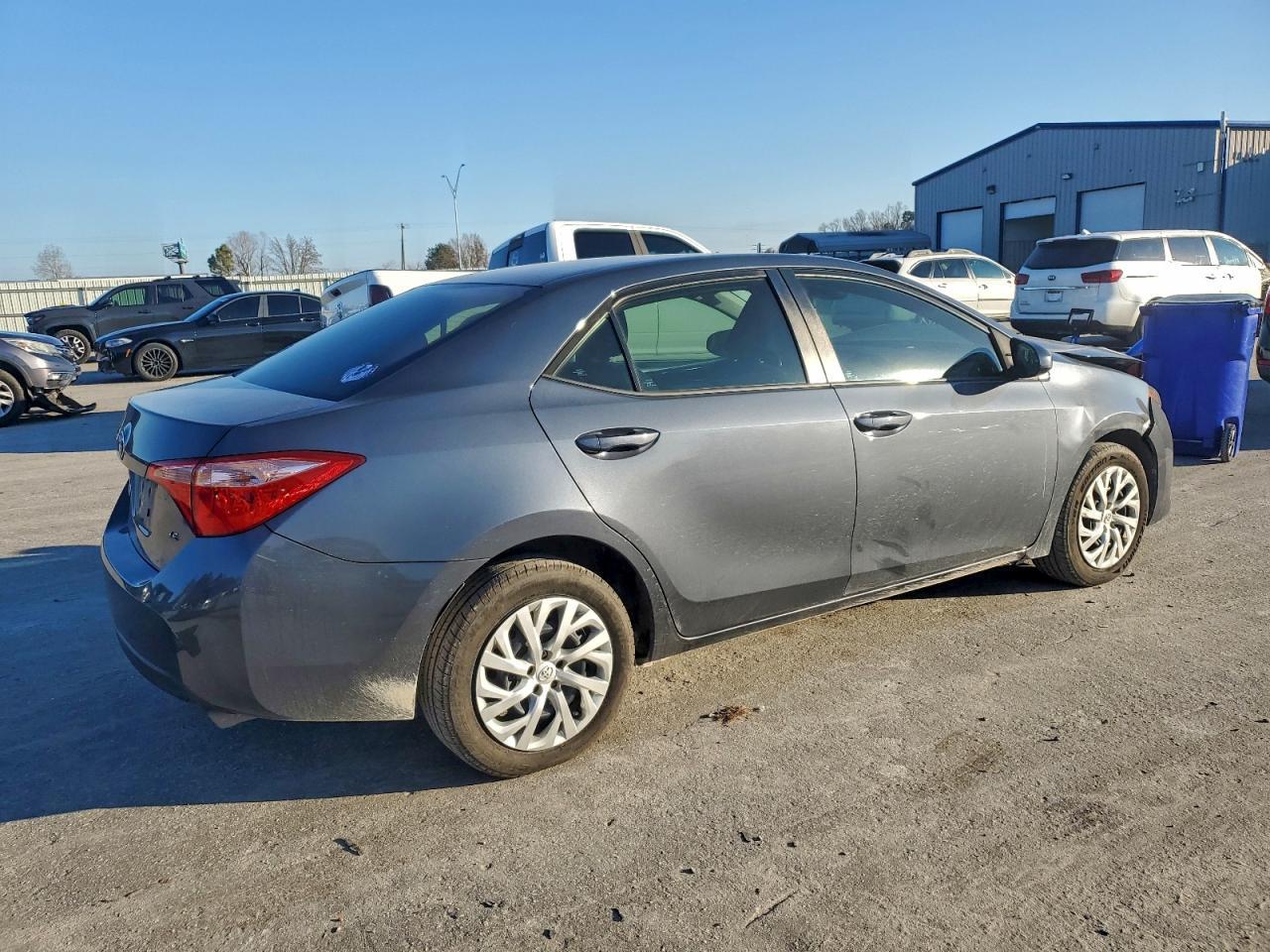2019 TOYOTA COROLLA