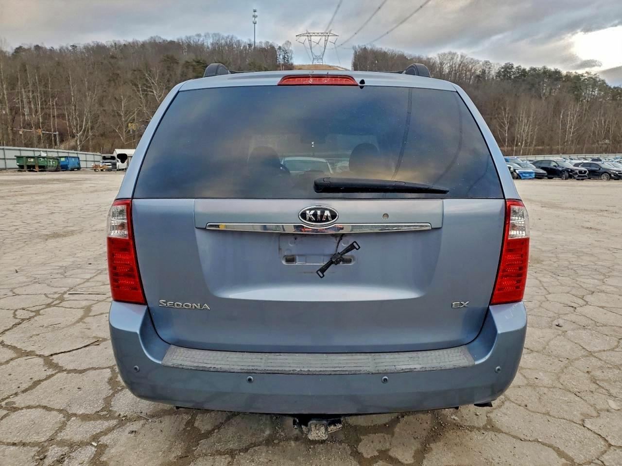 2008 KIA SEDONA
