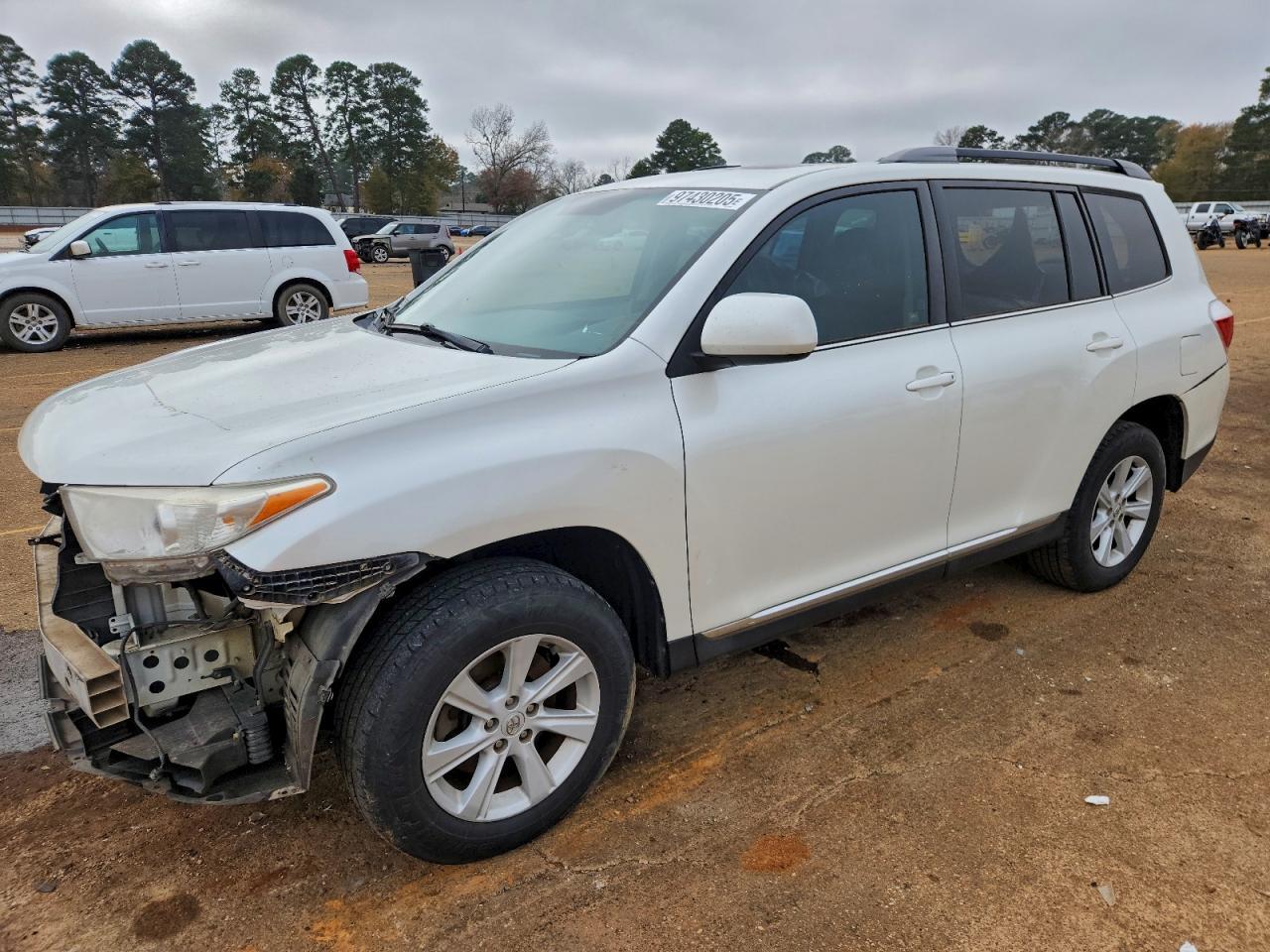 2013 TOYOTA HIGHLANDER