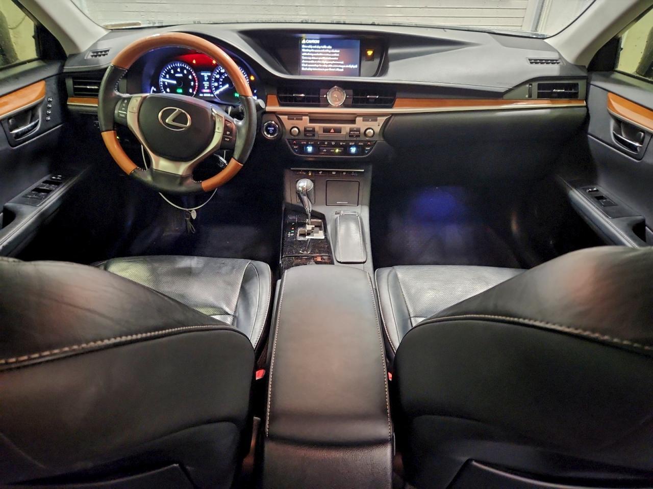 2015 LEXUS ES 300H