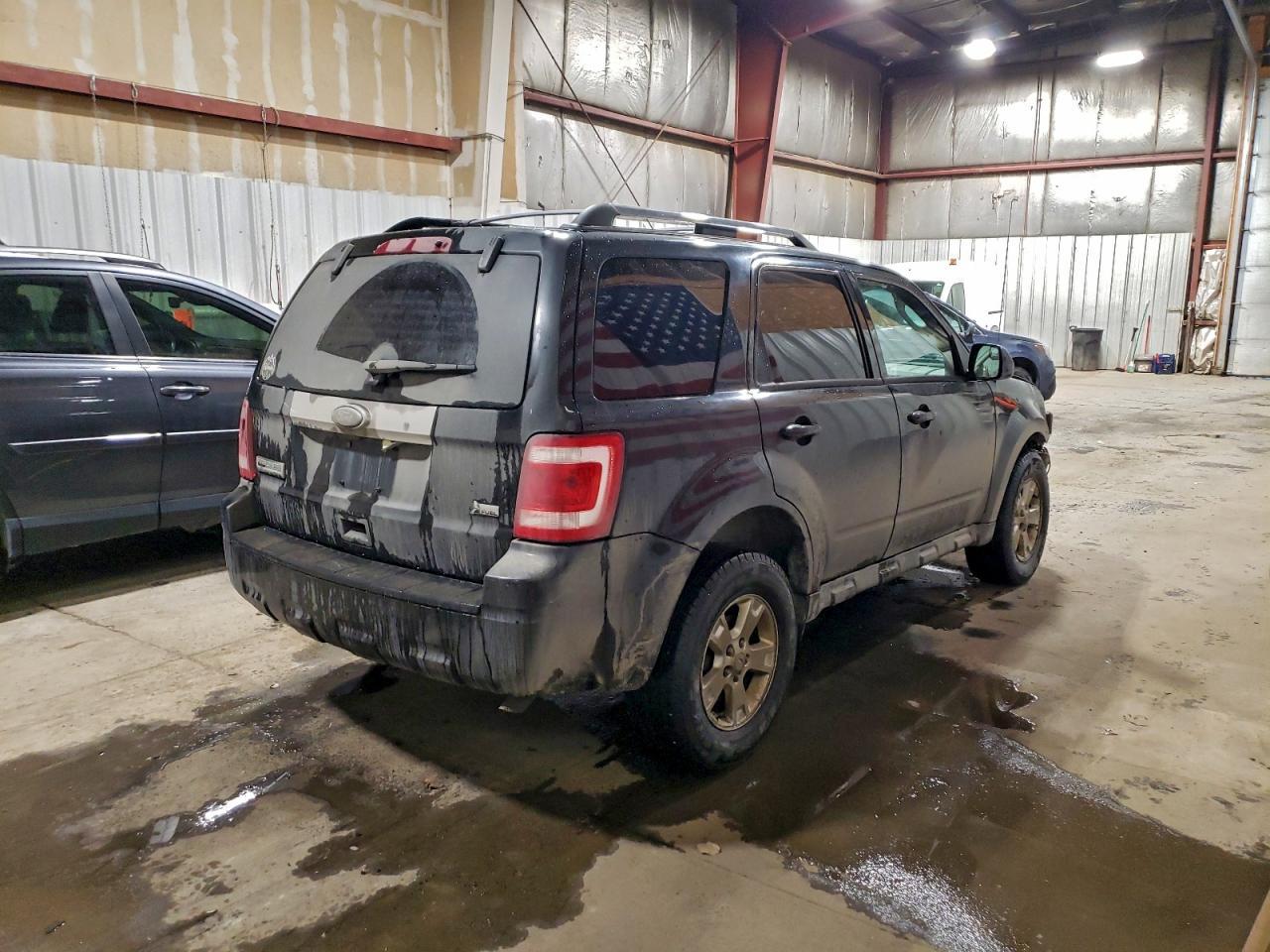 2010 FORD ESCAPE
