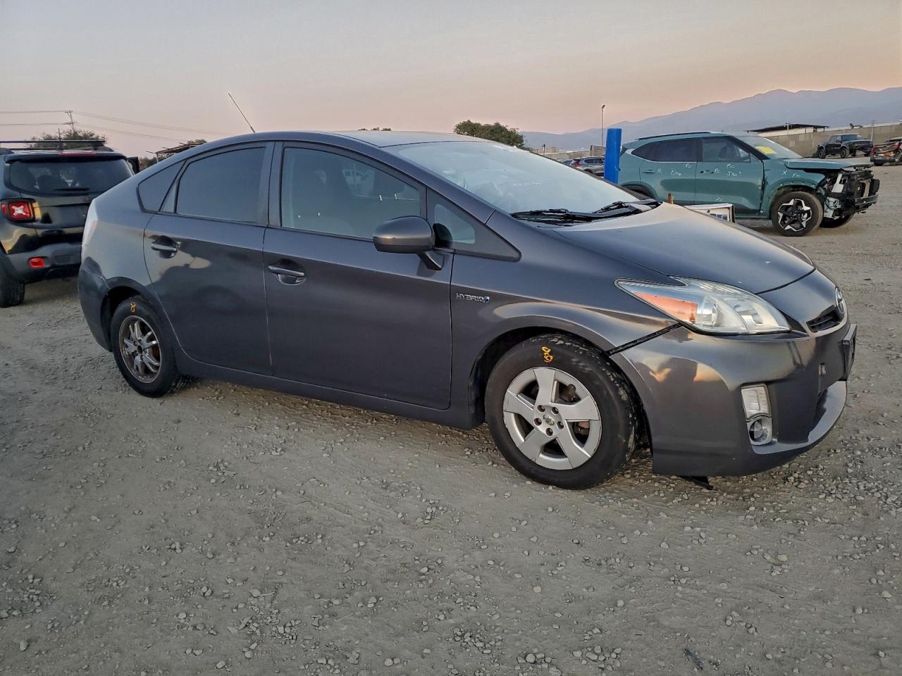 2011 TOYOTA PRIUS