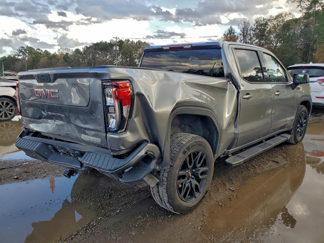 2021 GMC Sierra