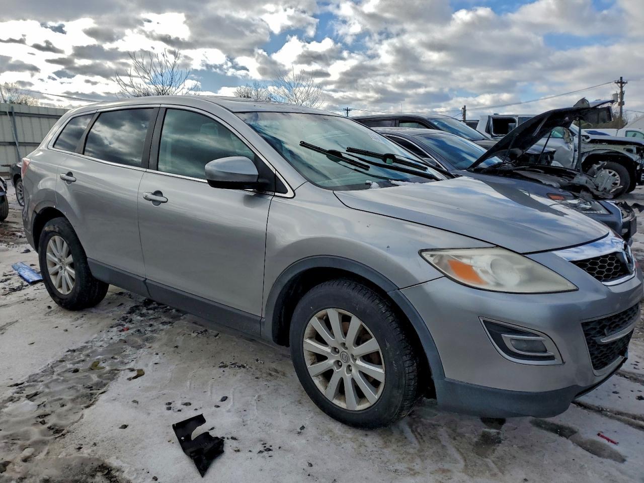 2010 MAZDA CX-9