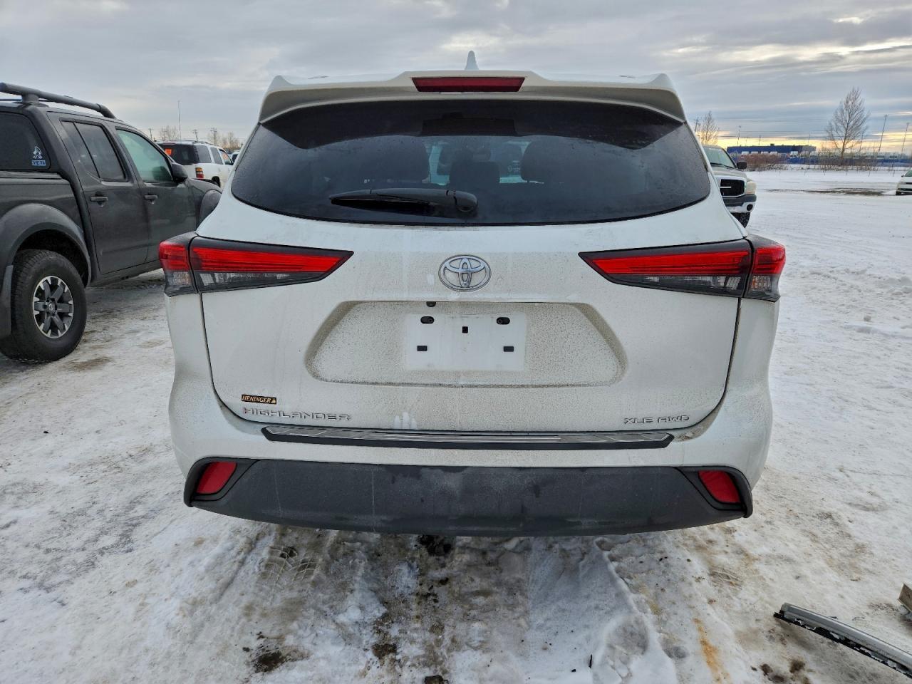 2022 TOYOTA HIGHLANDER