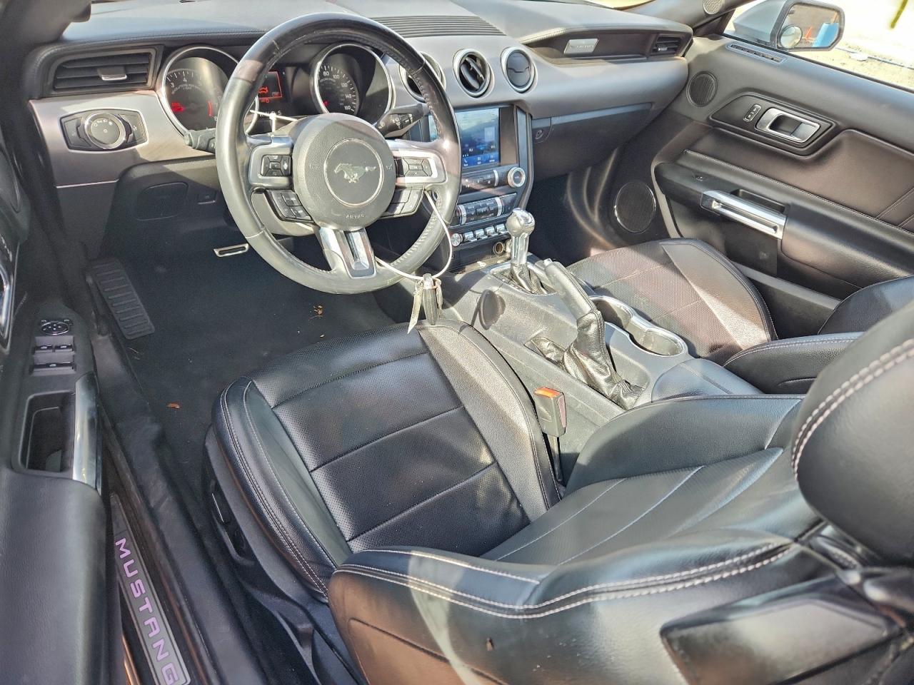 2022 FORD MUSTANG