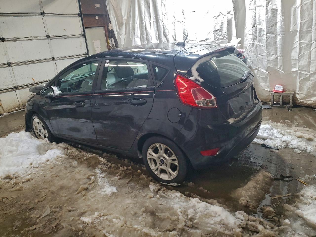 2015 FORD Fiesta