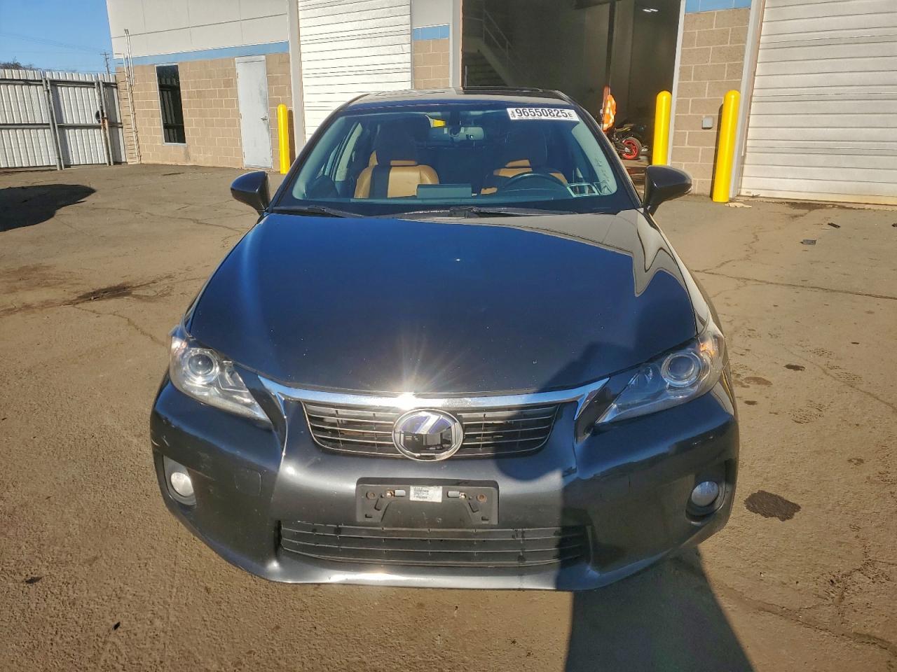 2011 LEXUS CT 200