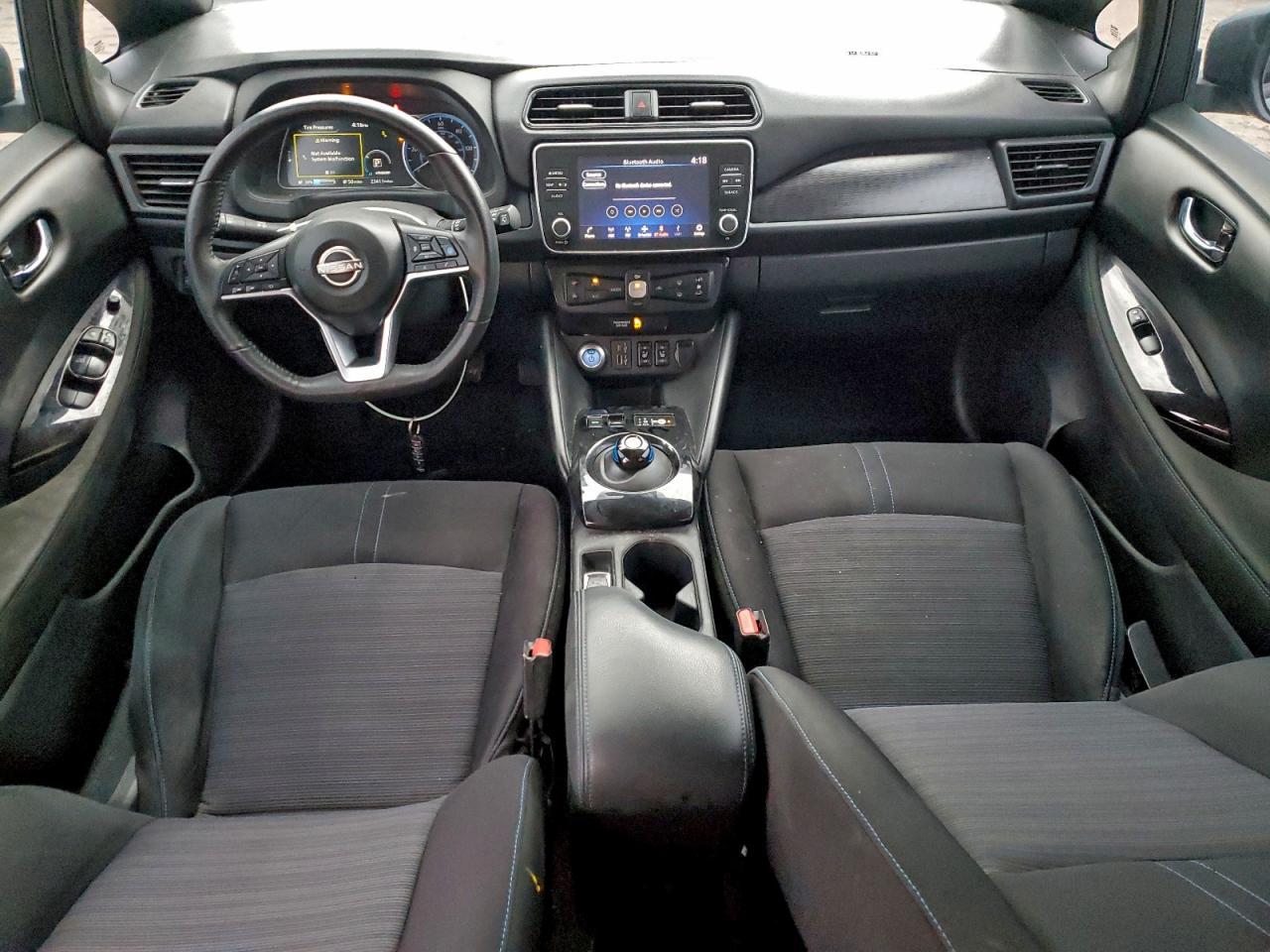 2024 NISSAN LEAF