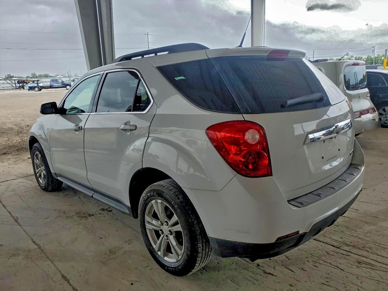 2010 CHEVROLET EQUINOX