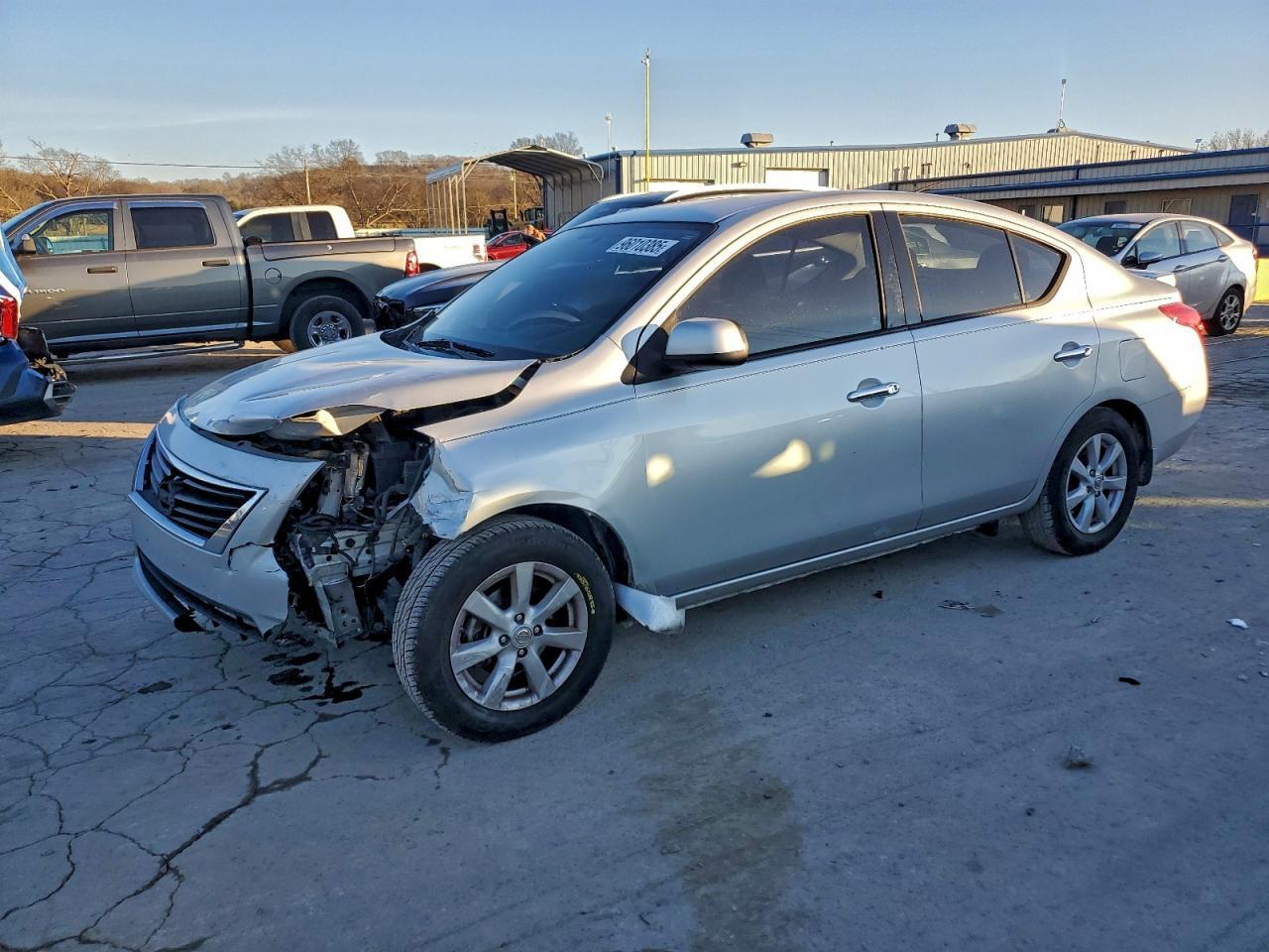 2014 NISSAN VERSA