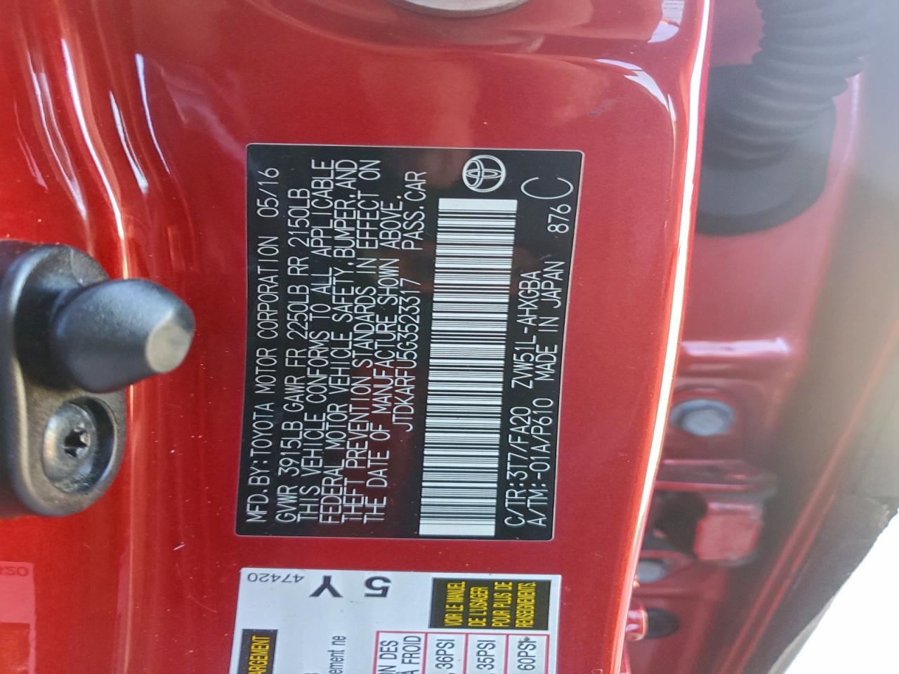 2016 TOYOTA PRIUS