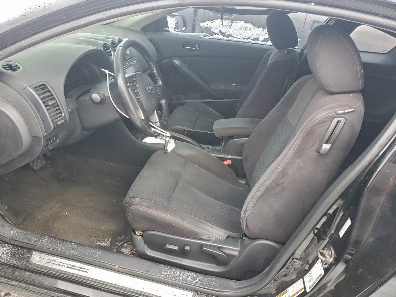 2010 NISSAN ALTIMA