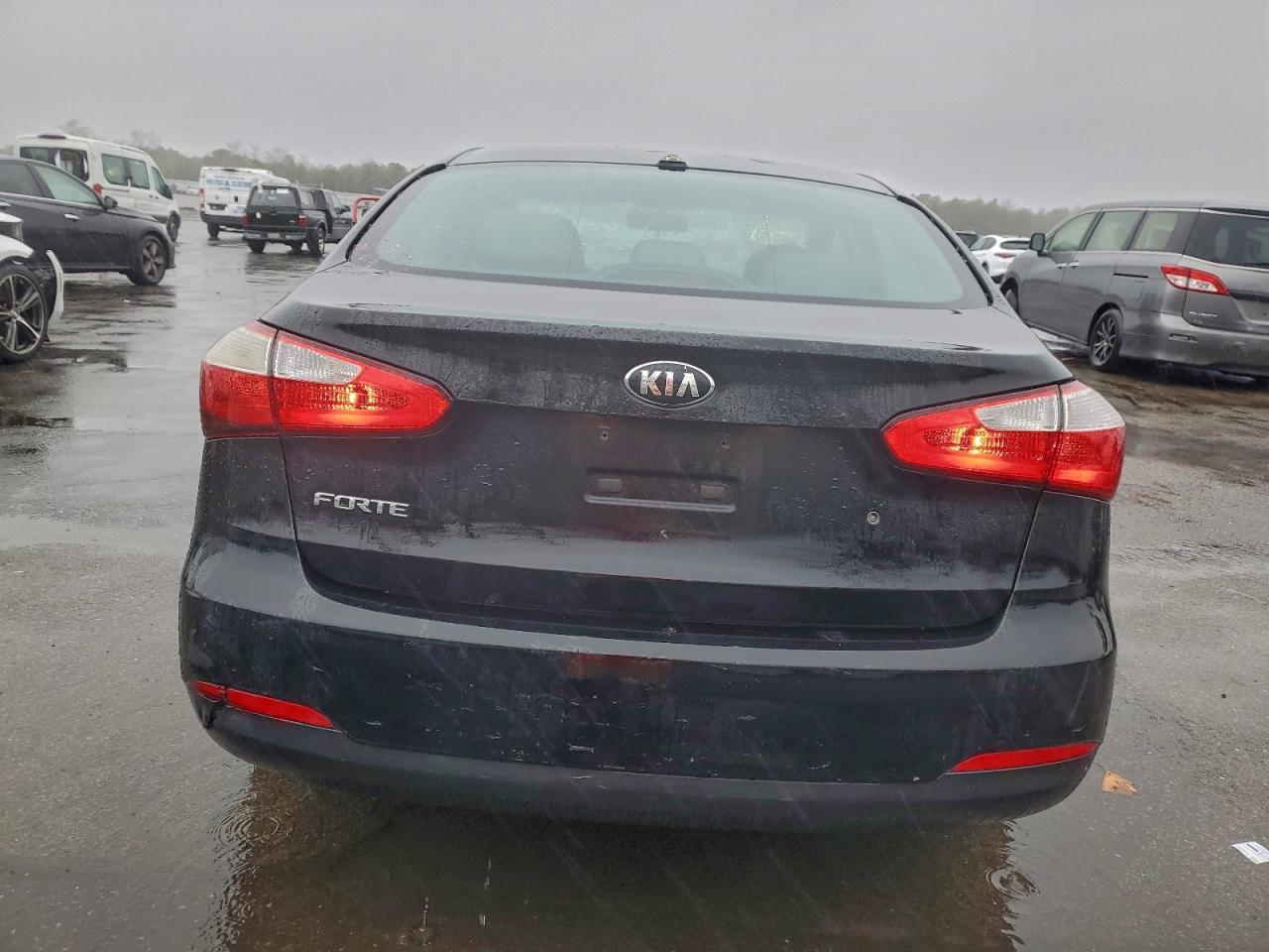 2015 KIA FORTE