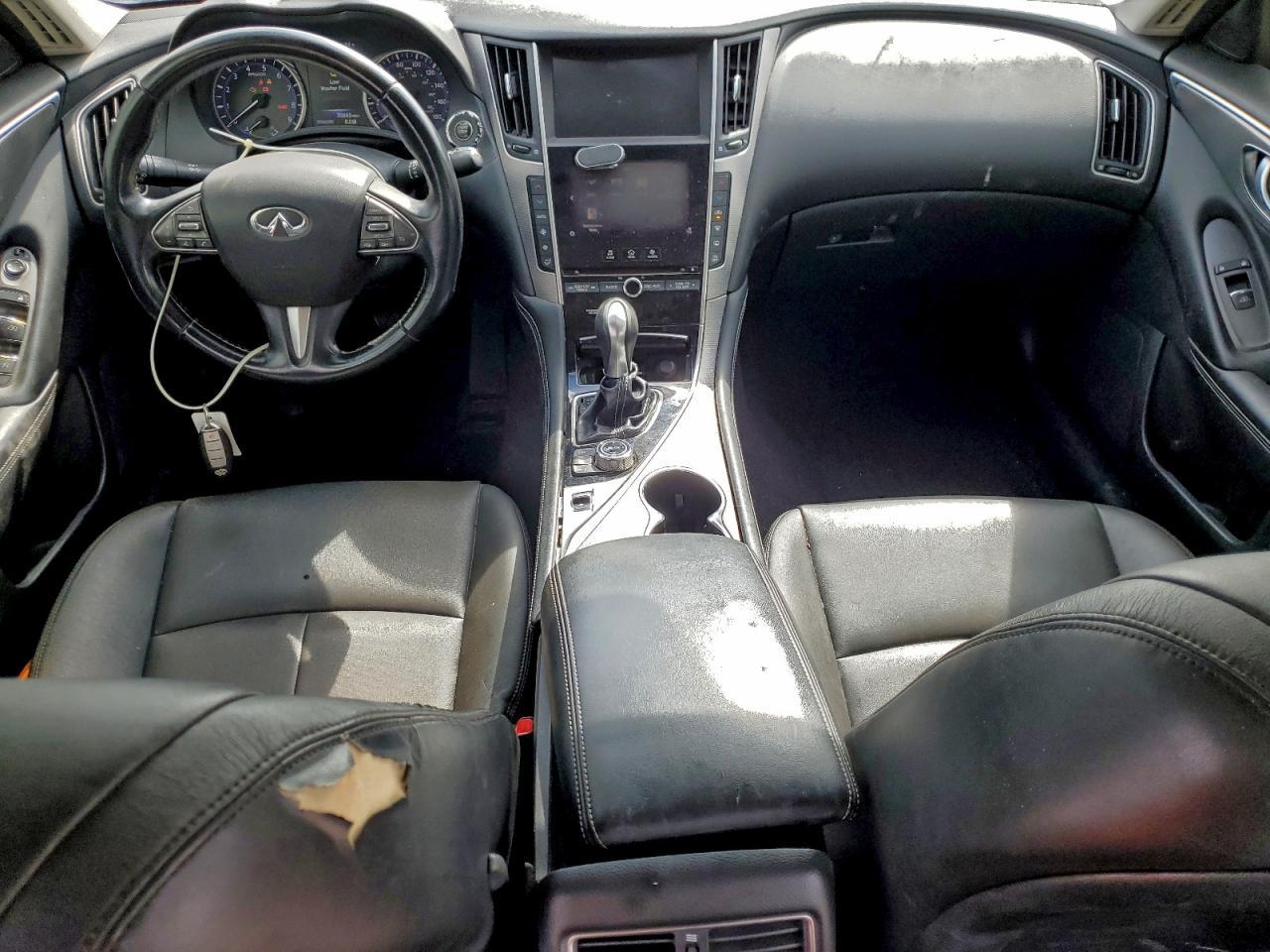 2015 INFINITI Q50