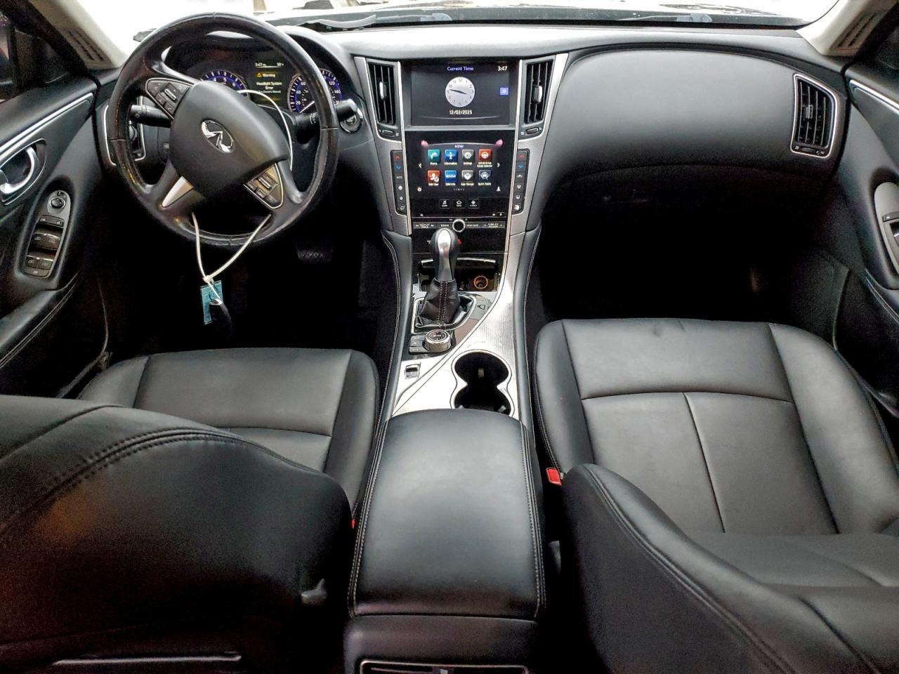 2015 INFINITI Q50
