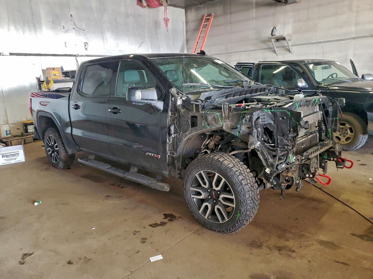 2023 GMC Sierra