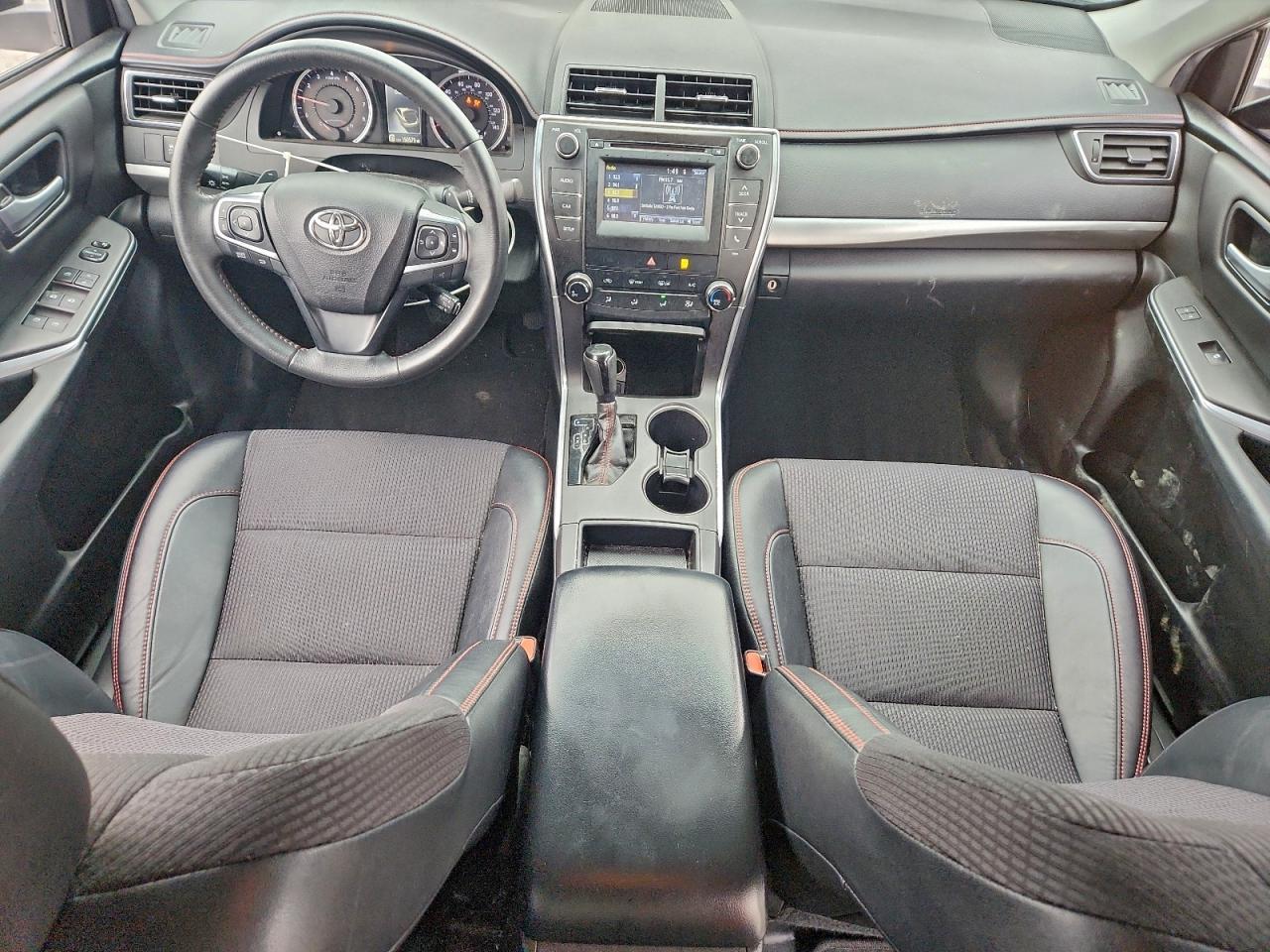 2017 TOYOTA CAMRY