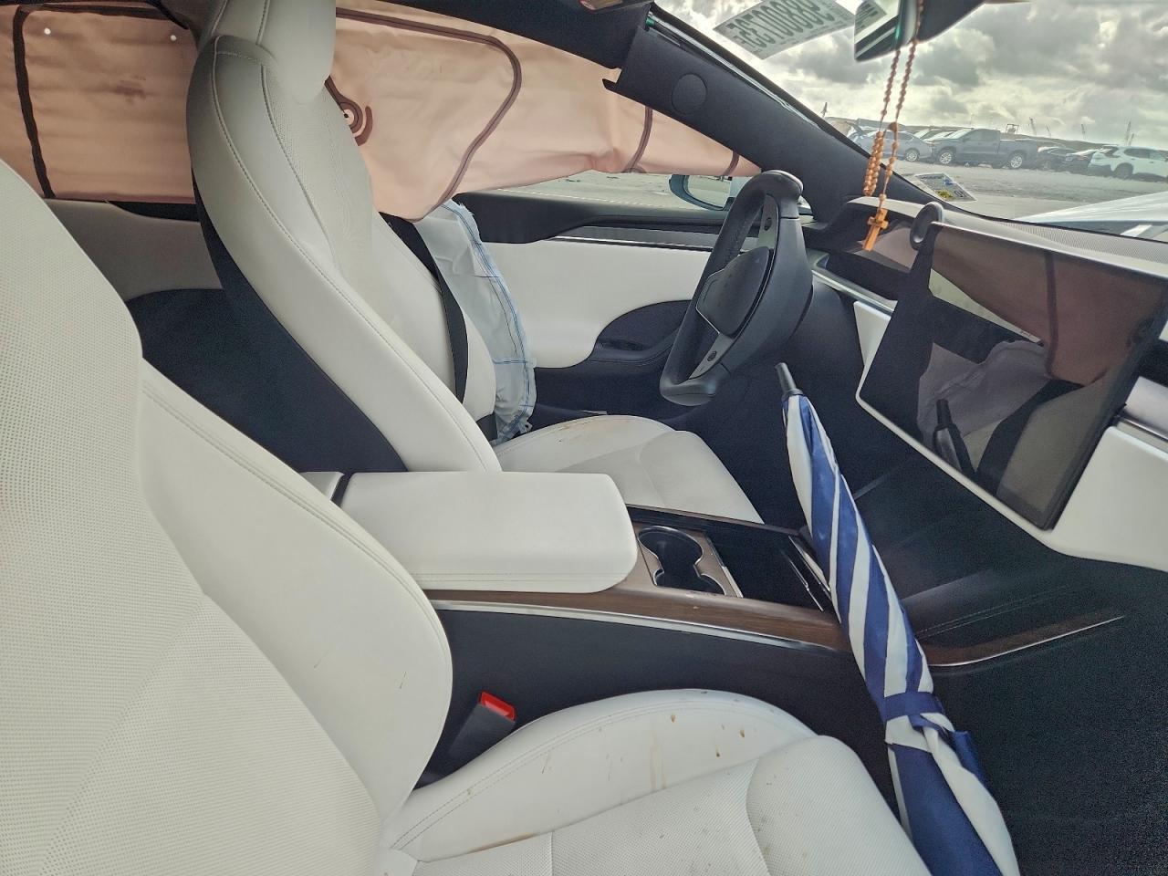 2022 TESLA MODEL S