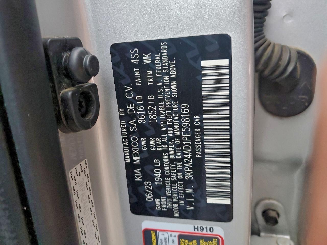 2023 KIA RIO