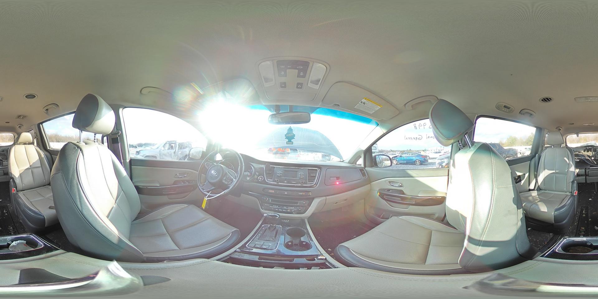 2016 KIA SEDONA
