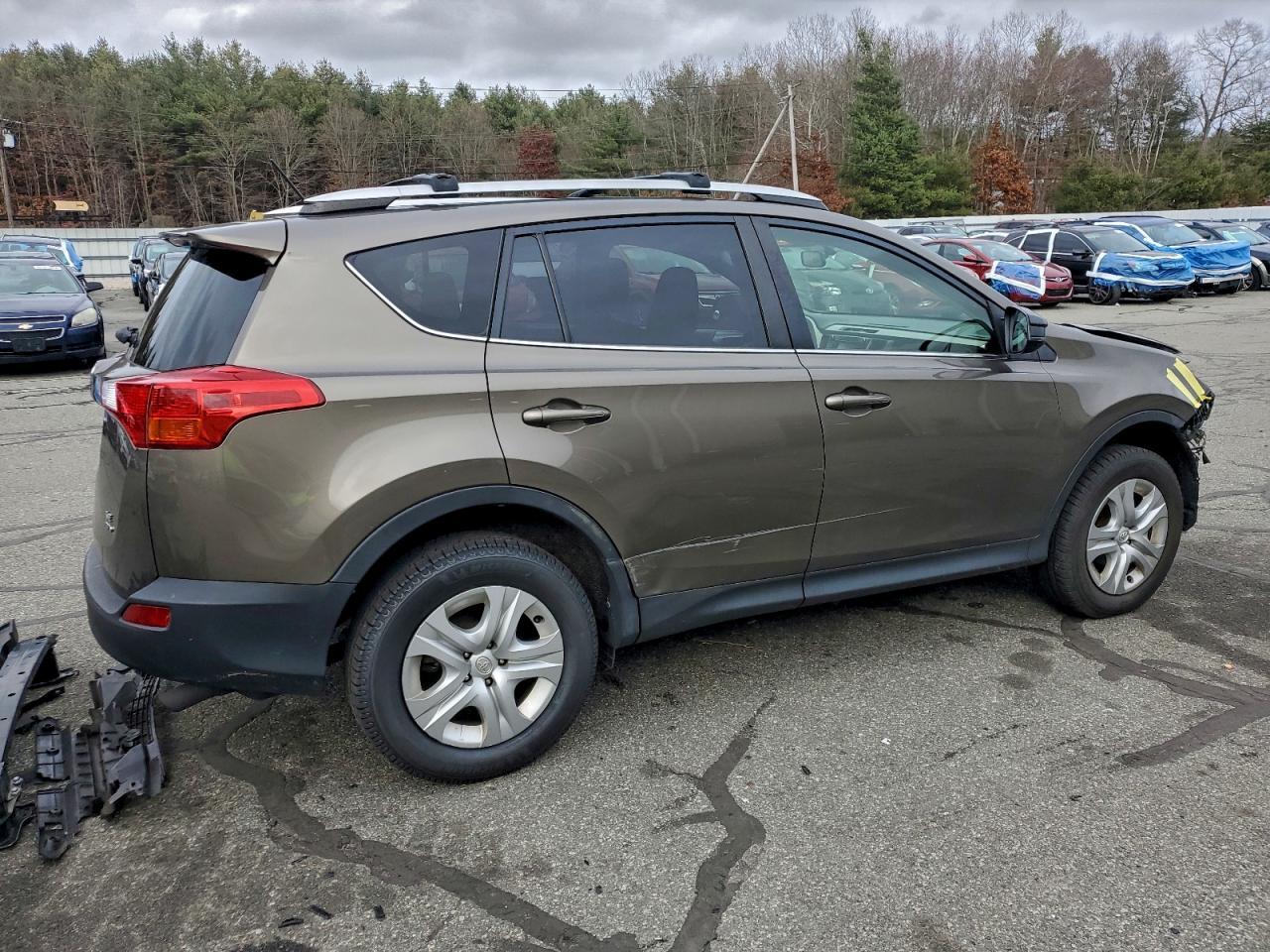 2015 TOYOTA RAV4