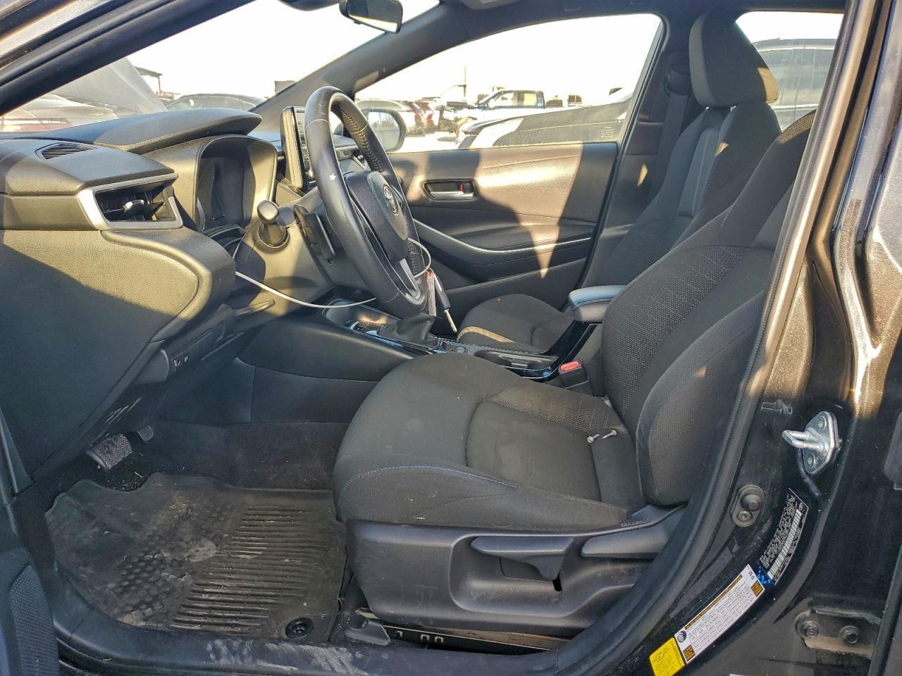 2022 TOYOTA COROLLA