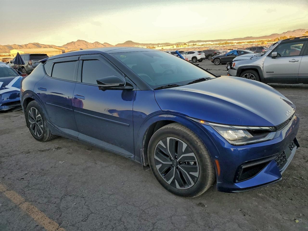 2023 KIA EV6