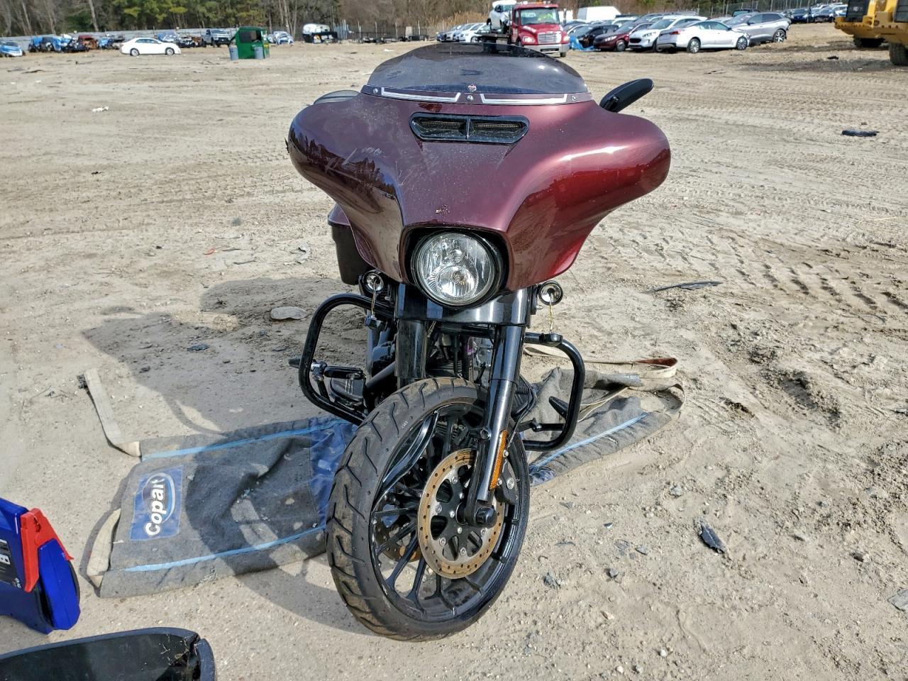 2018 HARLEY-DAVIDSON Flhxs