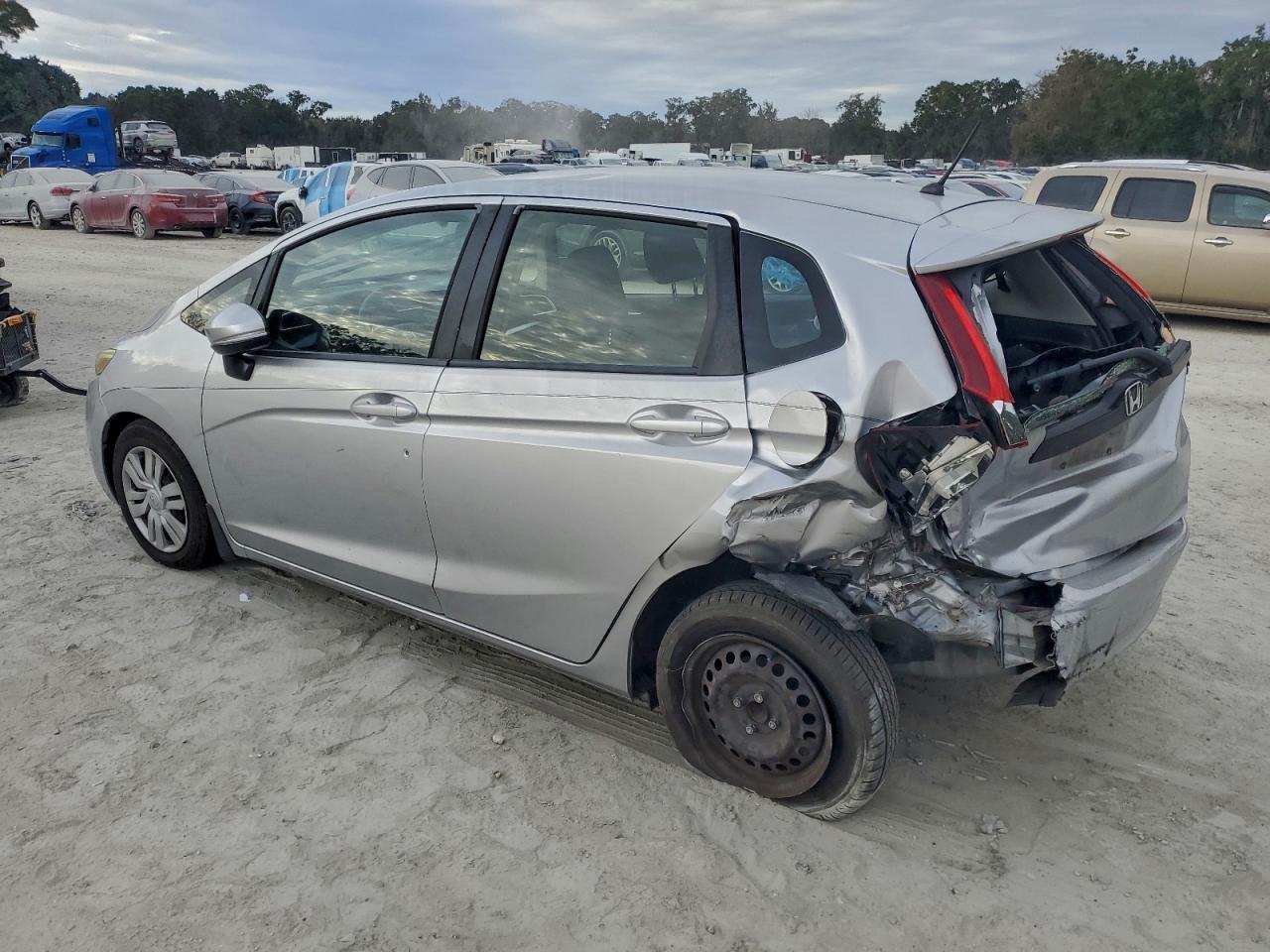 2016 HONDA FIT