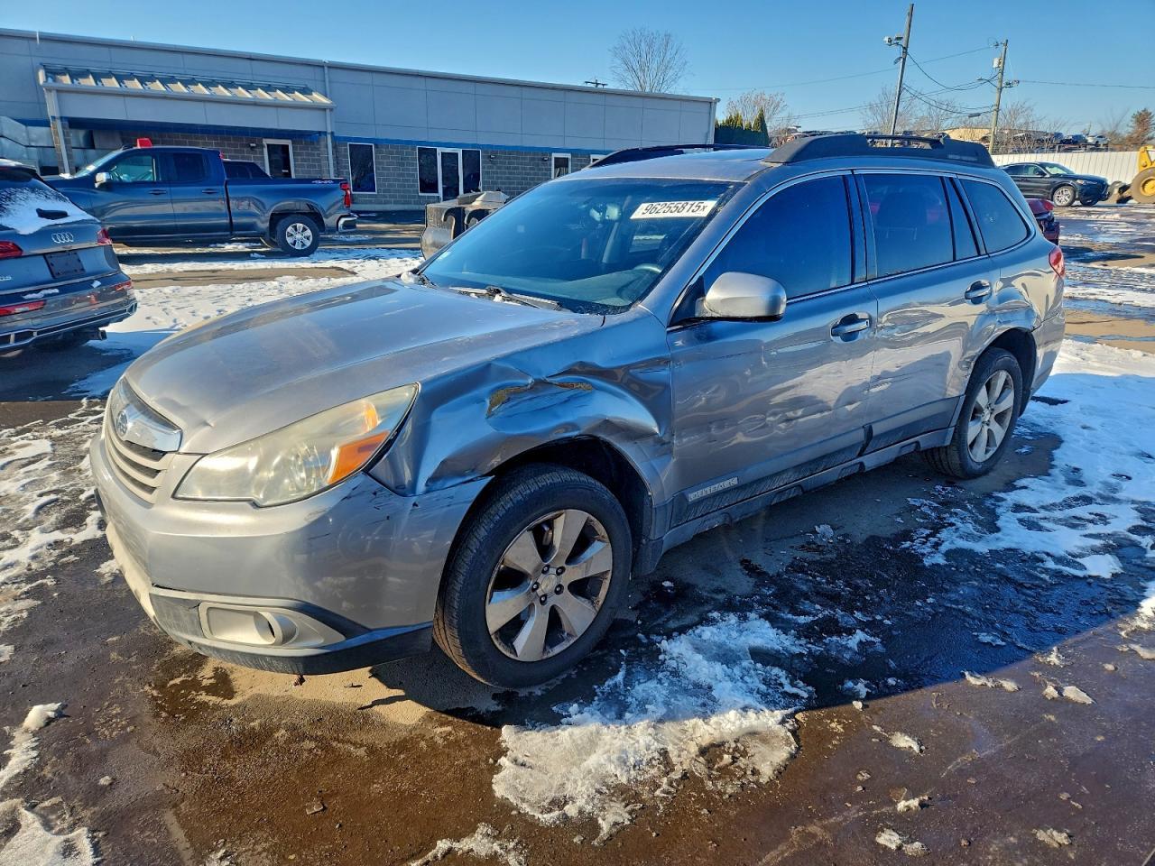 2010 SUBARU Outback